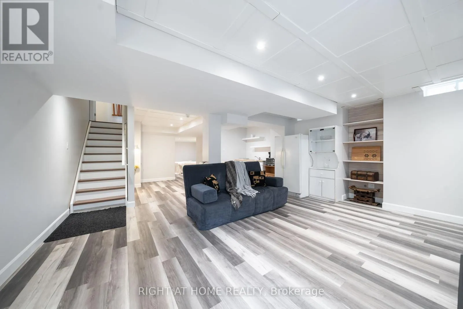 82 JOHN LINK AVENUE