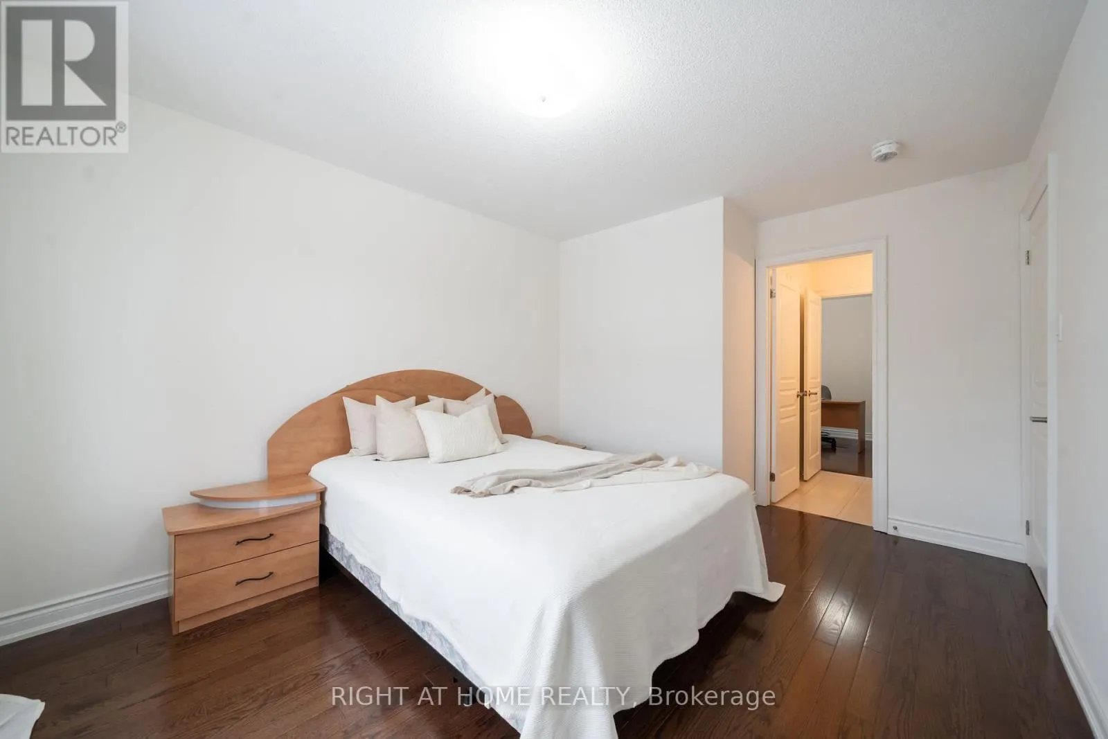 82 JOHN LINK AVENUE