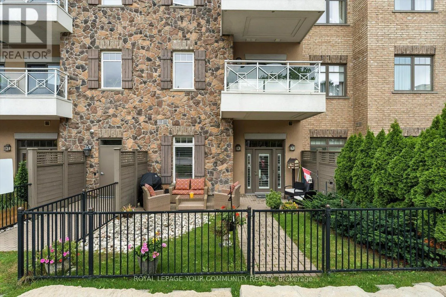 101 - 80 BURNS BOULEVARD