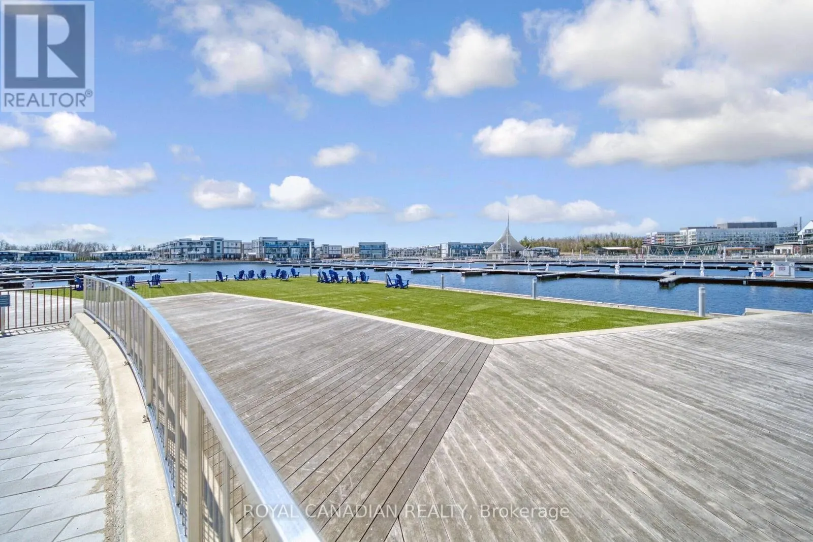 352 - 415 SEA RAY AVENUE