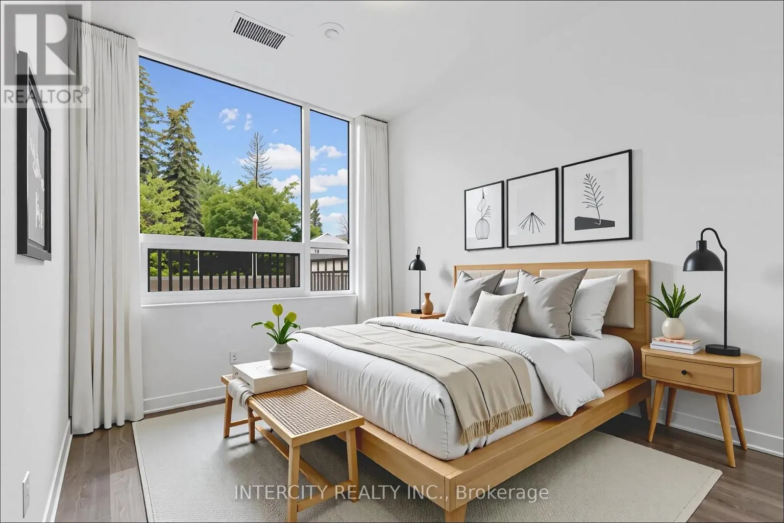 120 - 2075 KING ROAD