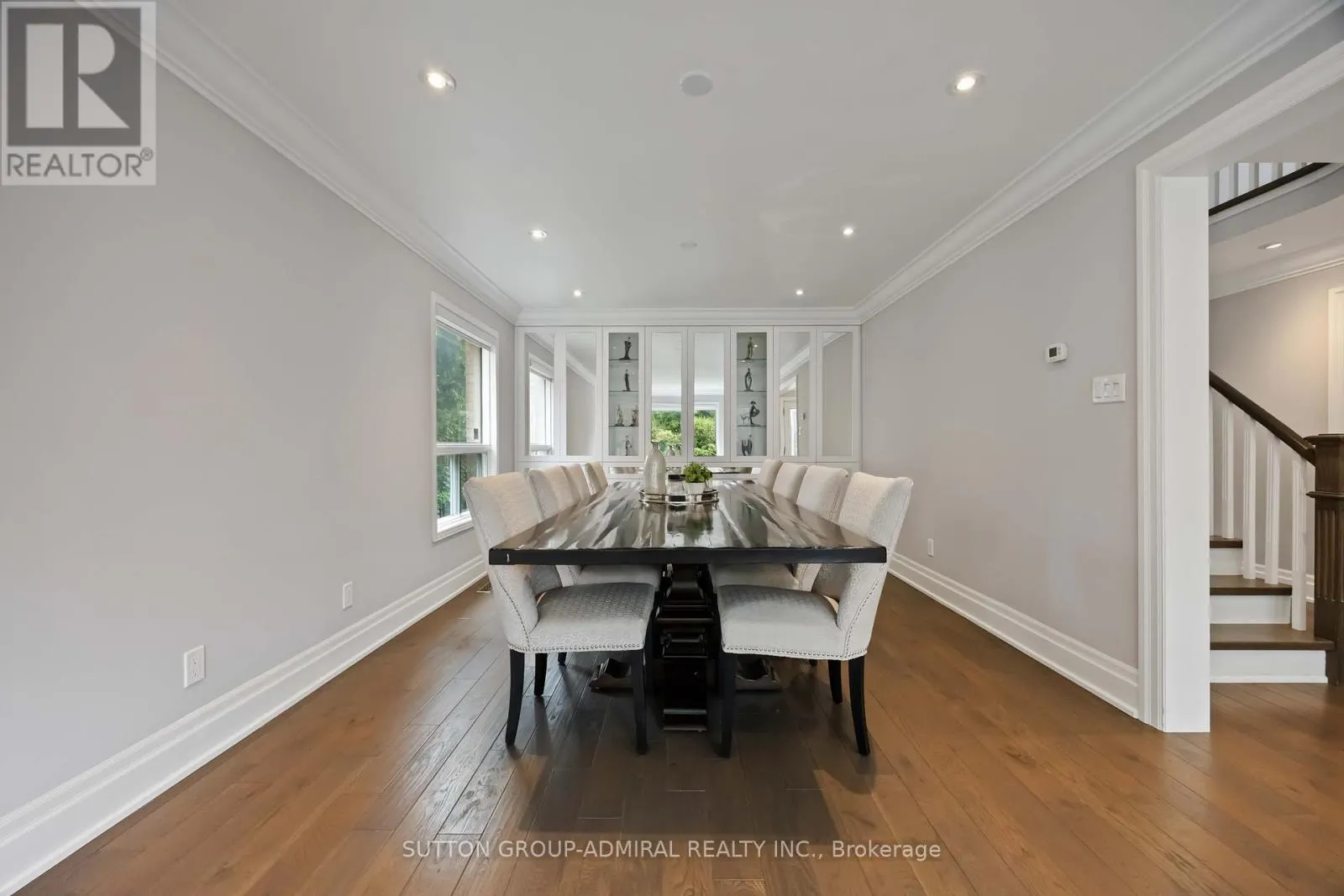 455 DOYLE COURT