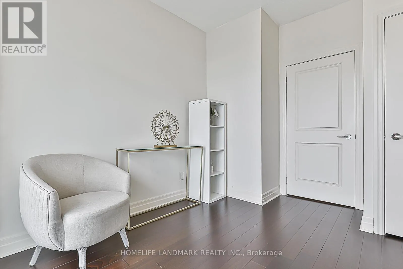 1102 - 8110 BIRCHMOUNT ROAD