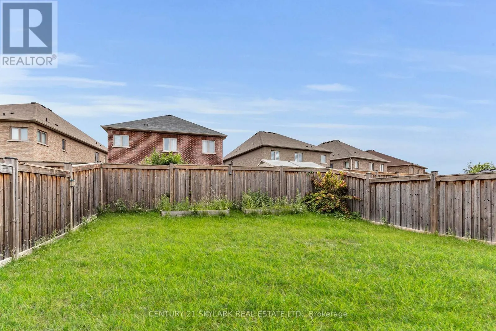 106 MCDONNELL CRESCENT