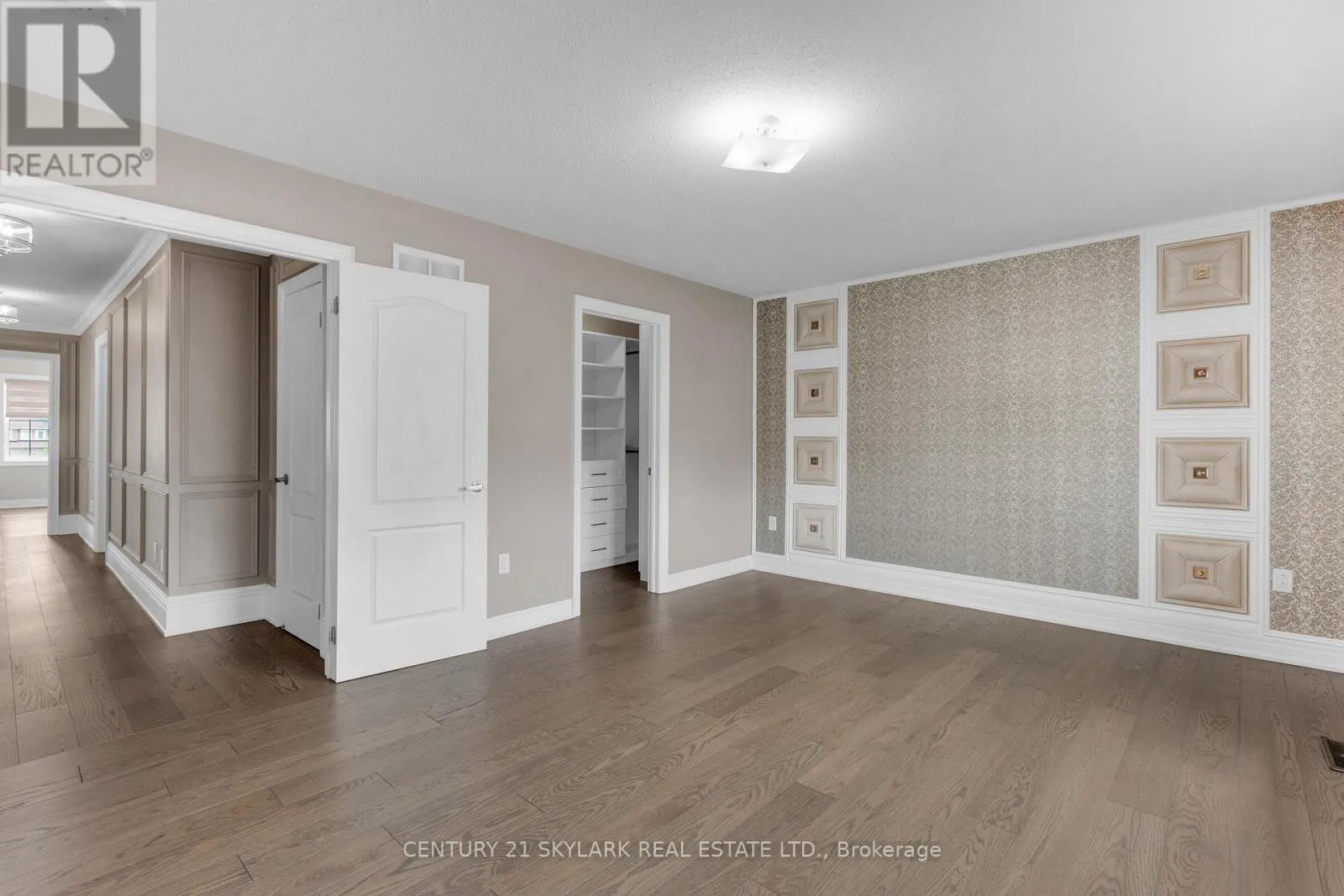 106 MCDONNELL CRESCENT