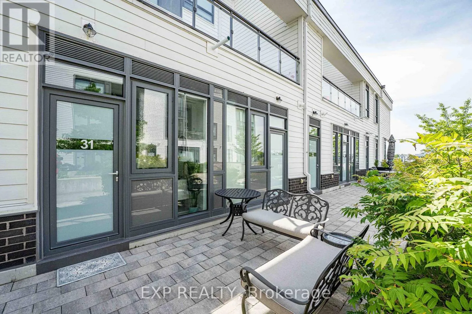 31 - 247 BROWARD WAY, #31