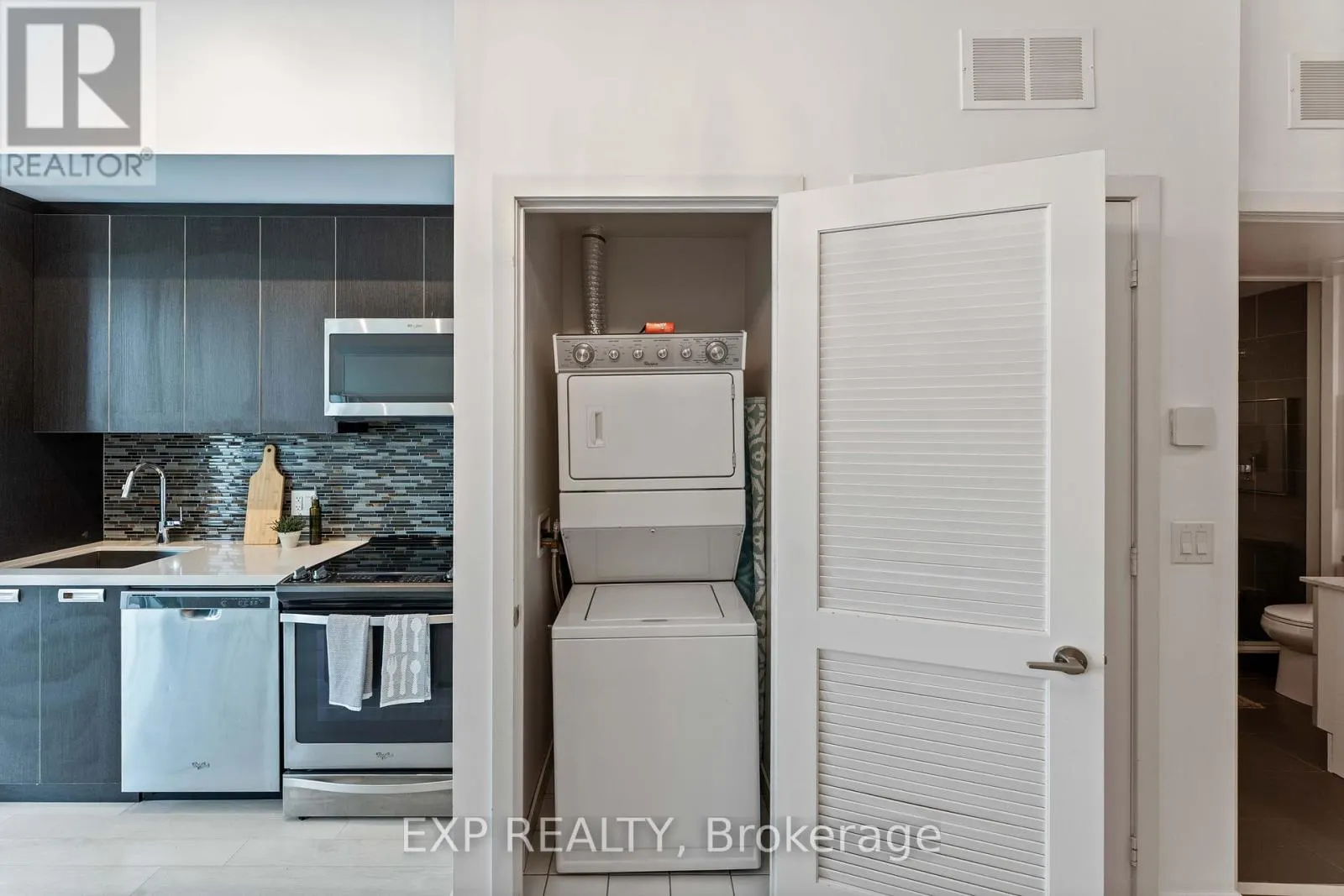 31 - 247 BROWARD WAY, #31