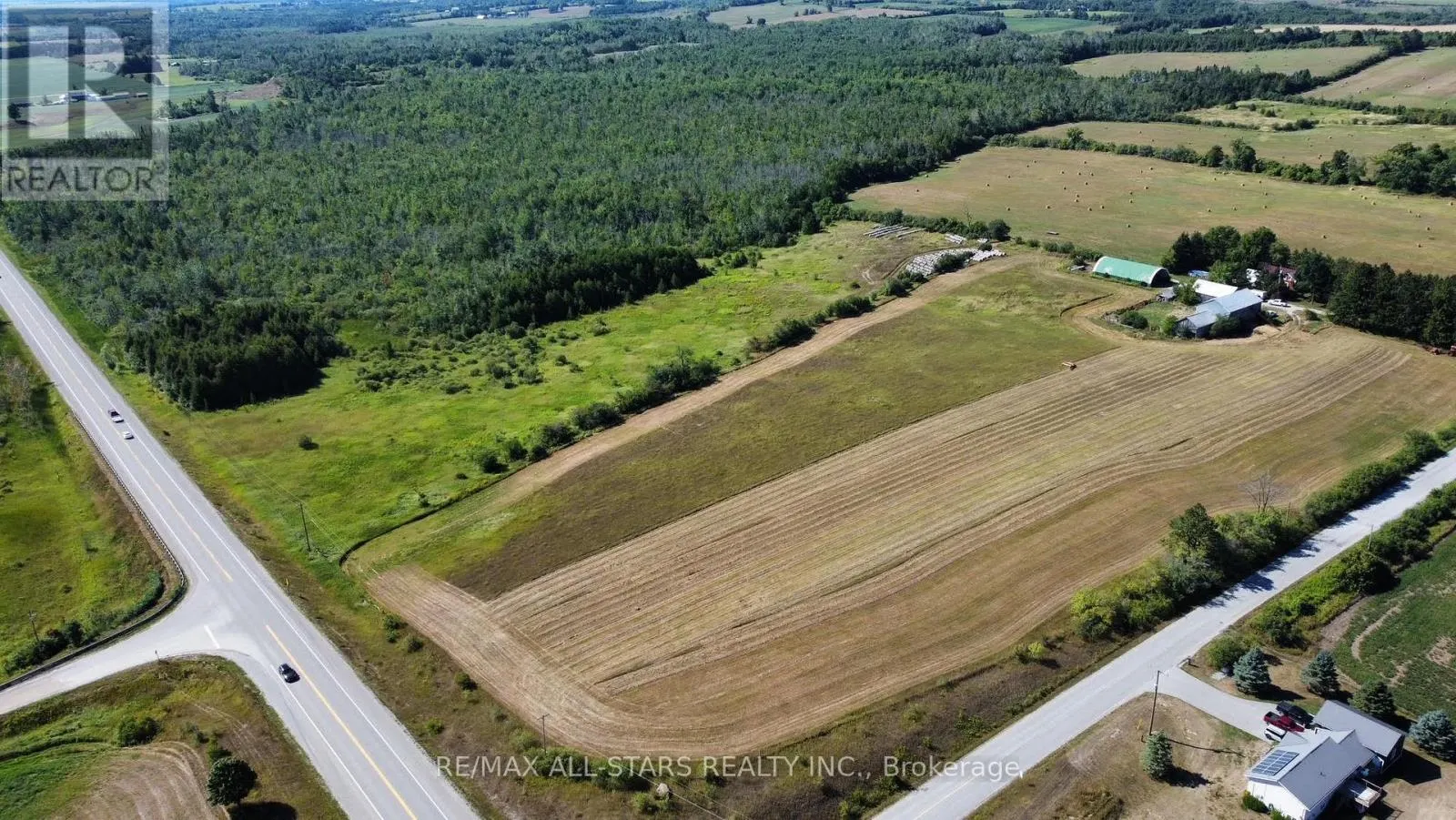 2320 BROCK CONCESSION 11 ROAD