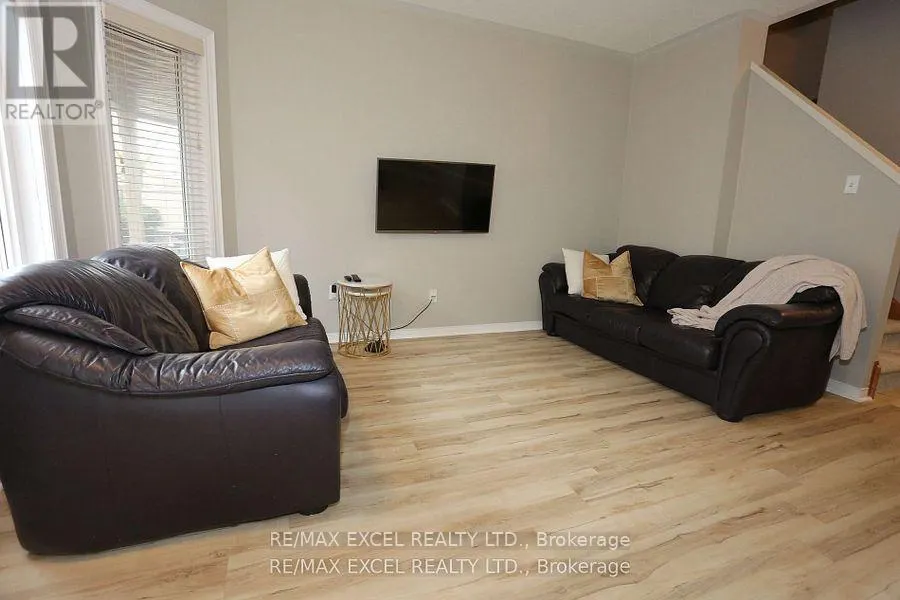 37 - 735 NEW WESTMINSTER DRIVE