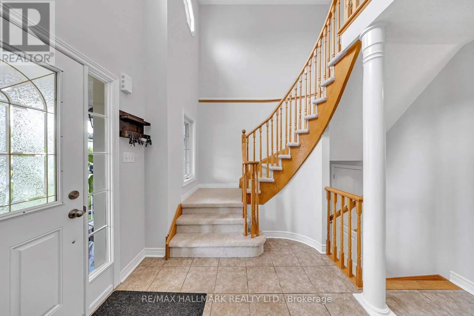 22 CARNESS CRESCENT