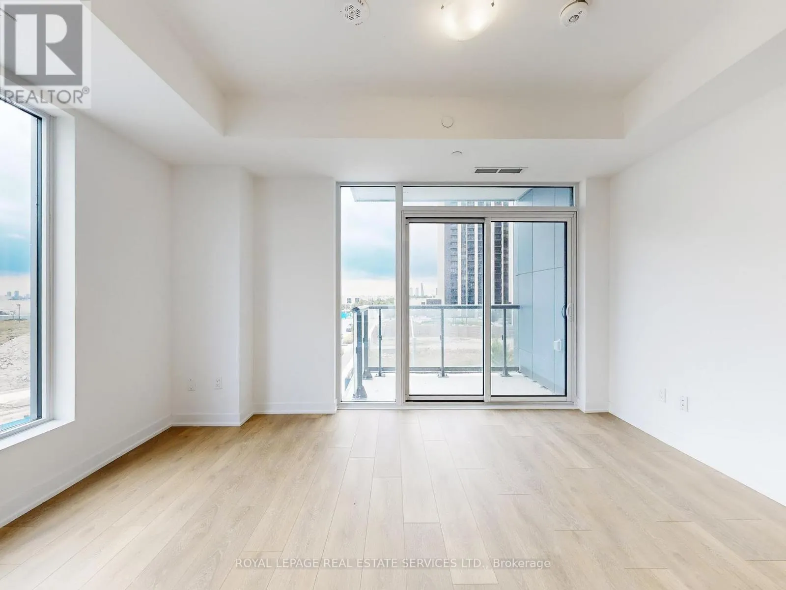 314 - 474 CALDARI ROAD