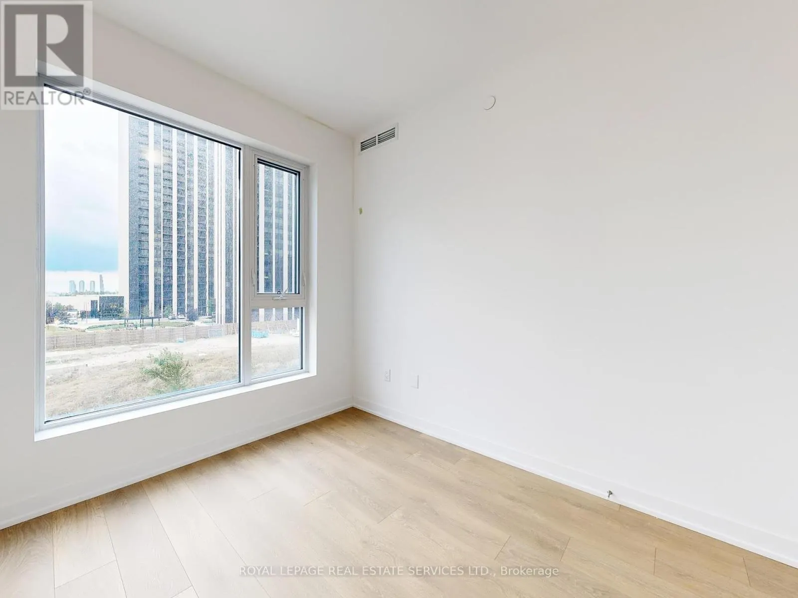 314 - 474 CALDARI ROAD
