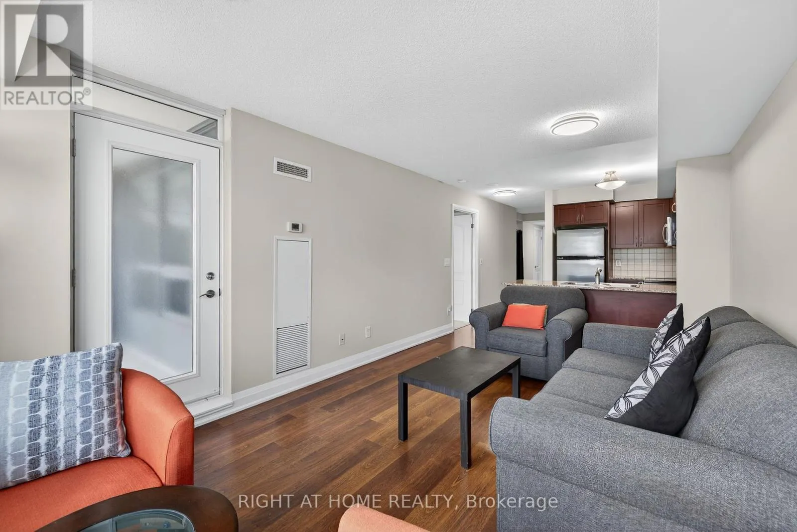 803 - 20 NORTH PARK ROAD
