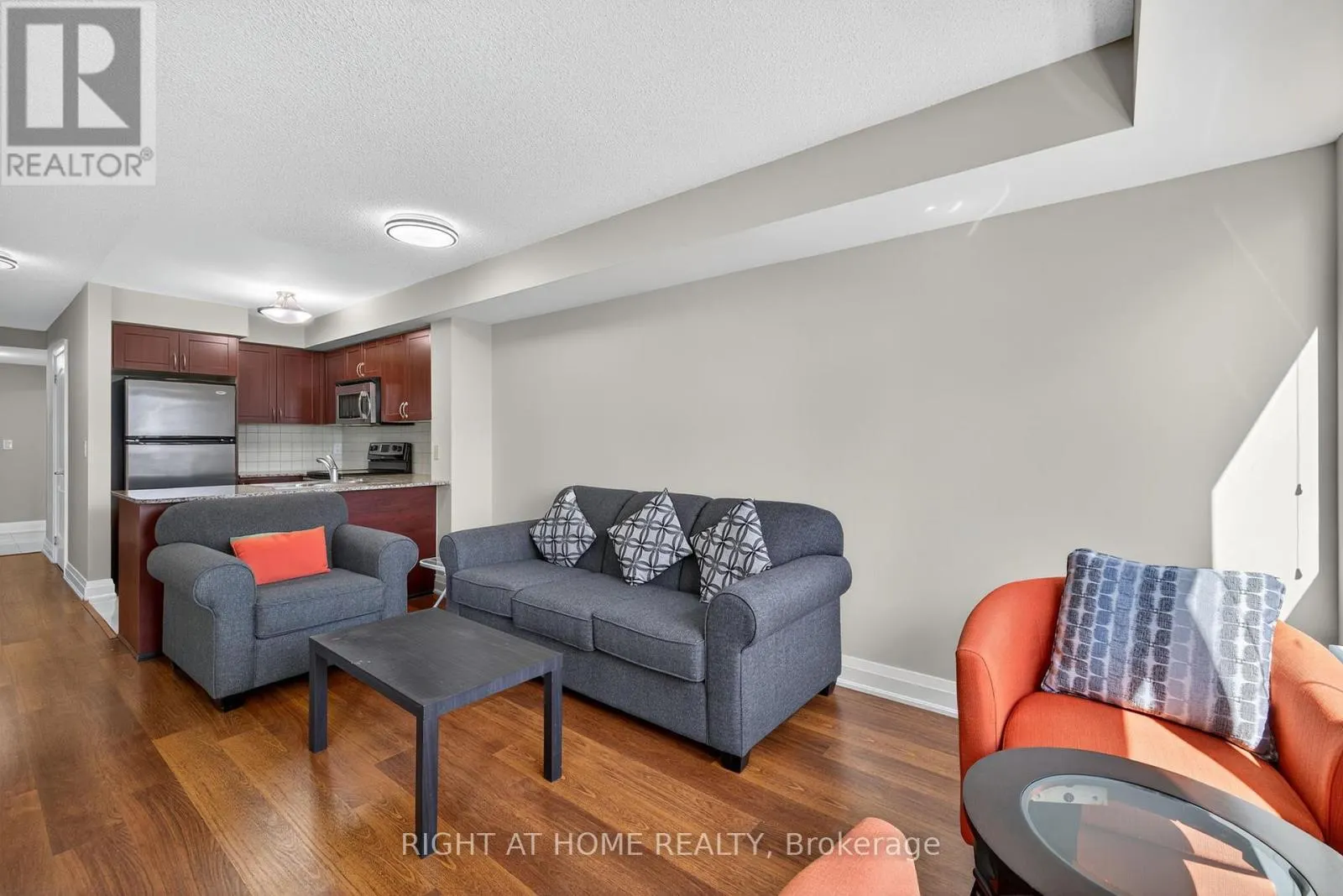 803 - 20 NORTH PARK ROAD