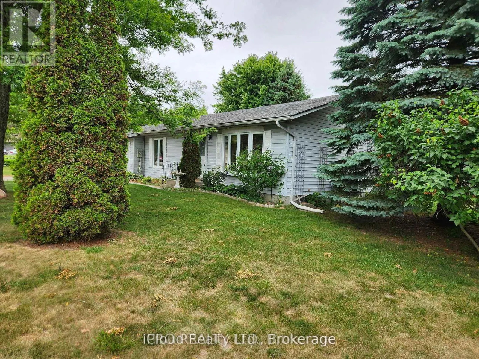 2 BALSAM CT COURT S