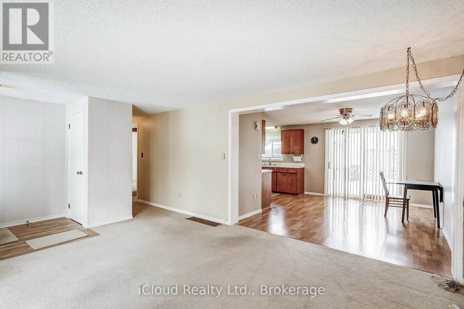 2 BALSAM CT COURT S