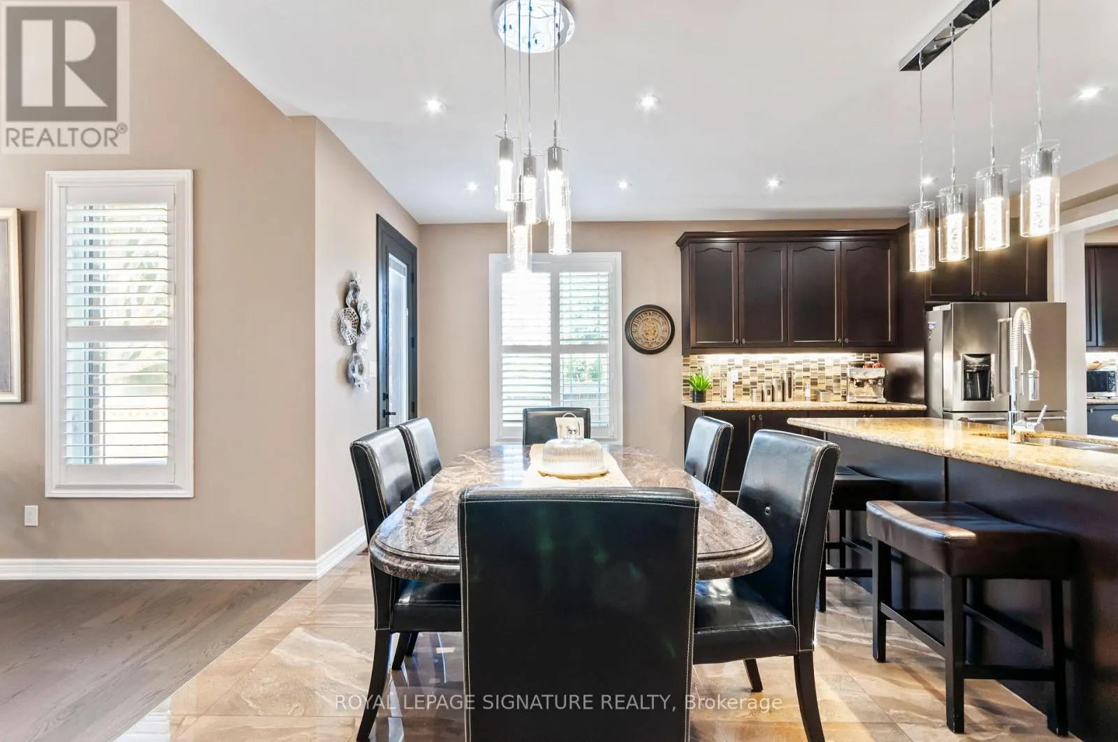 80 SHARPE CRESCENT