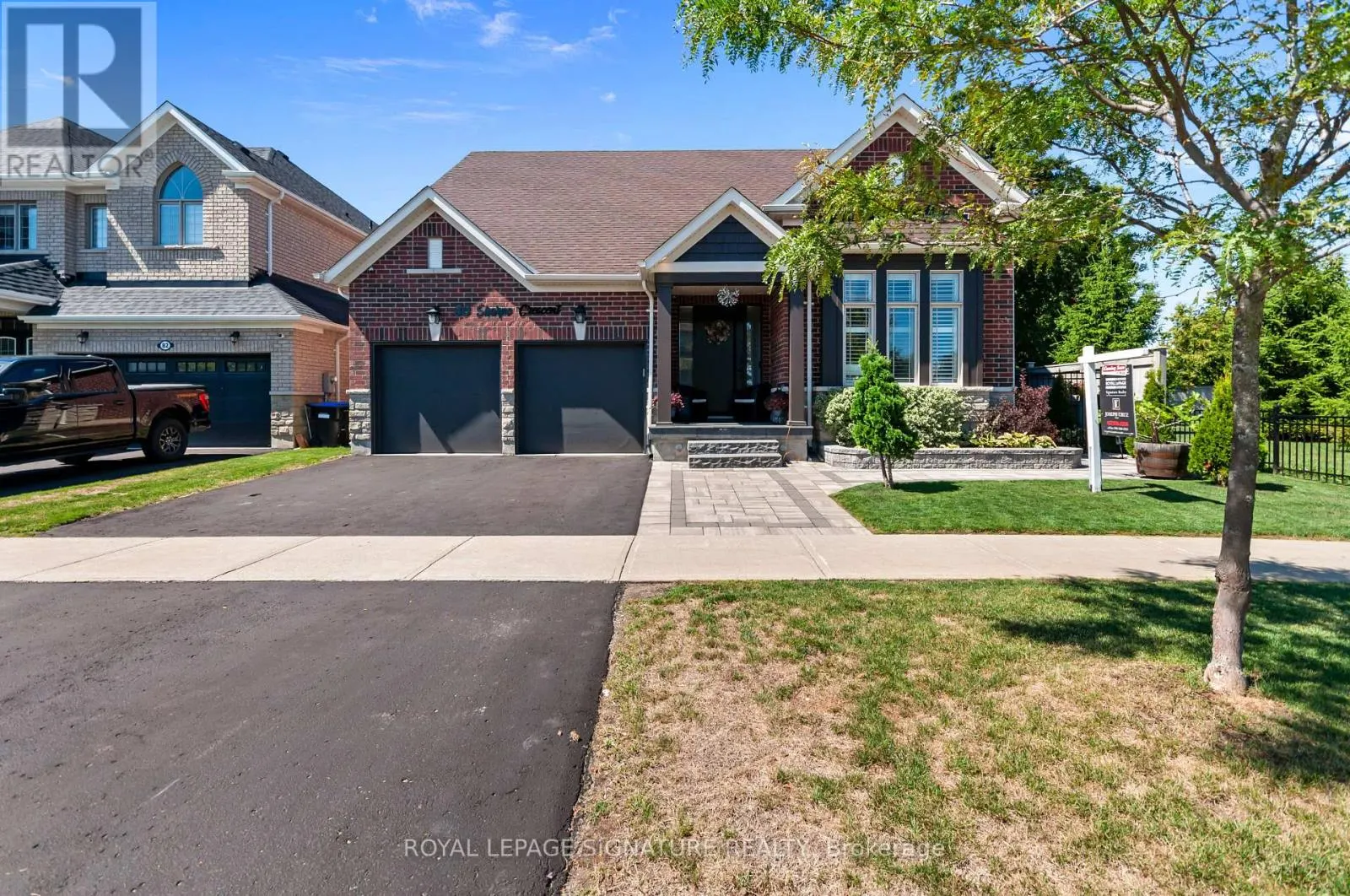 80 SHARPE CRESCENT