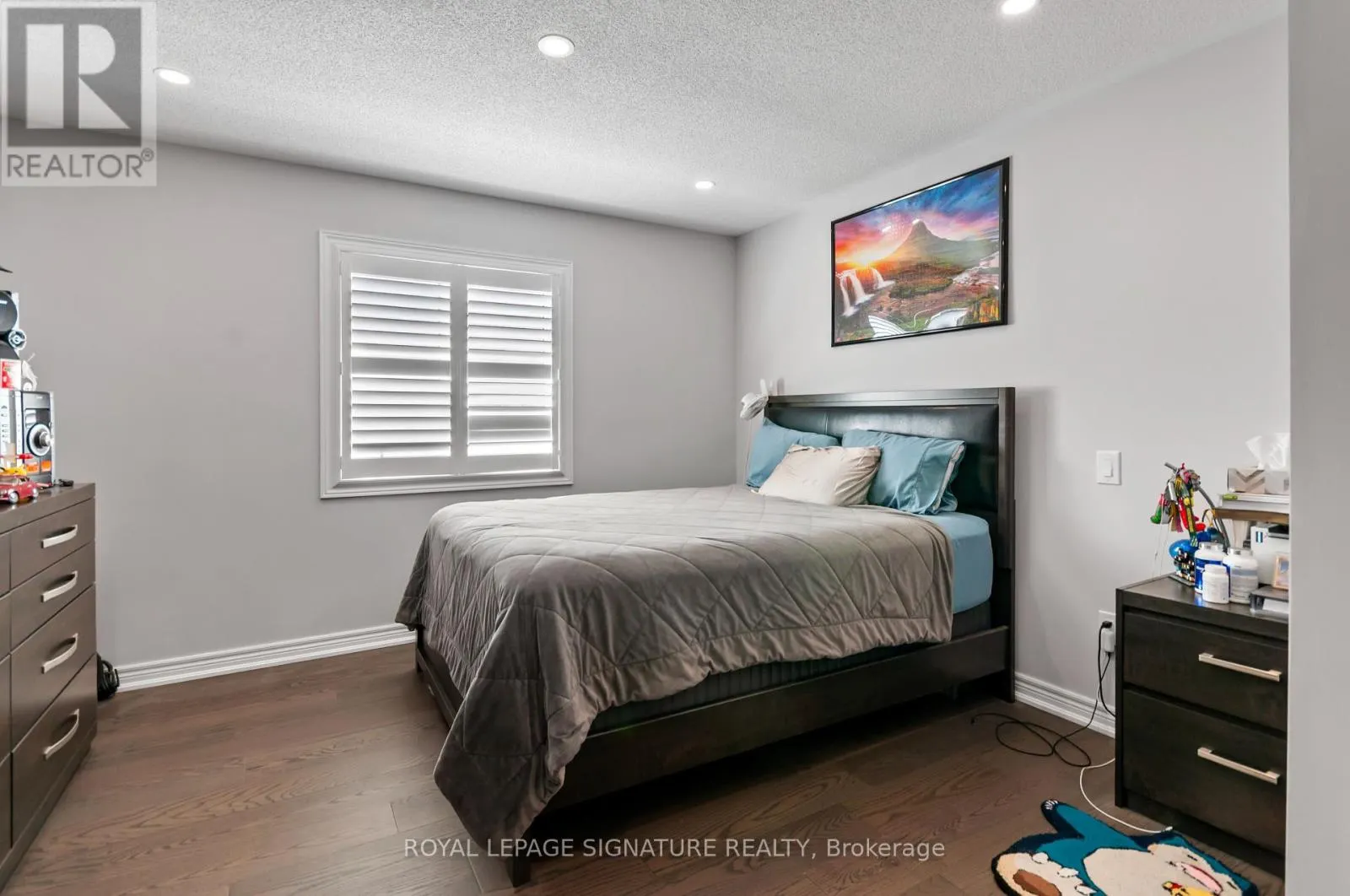 80 SHARPE CRESCENT