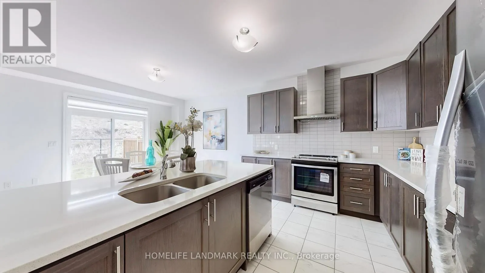 62 FRANK KELLY DRIVE