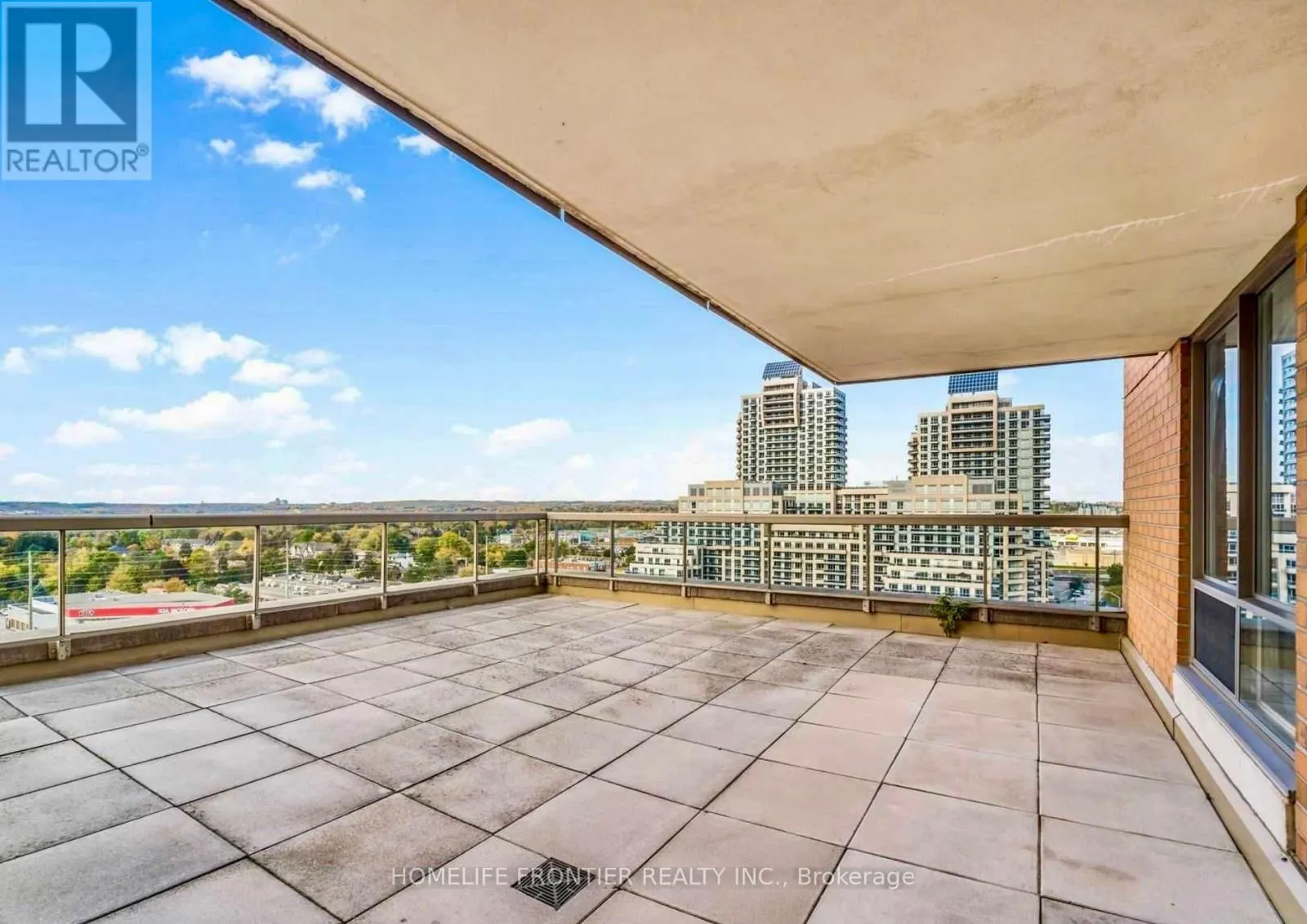 1211 - 29 NORTHERN HEIGHTS DRIVE