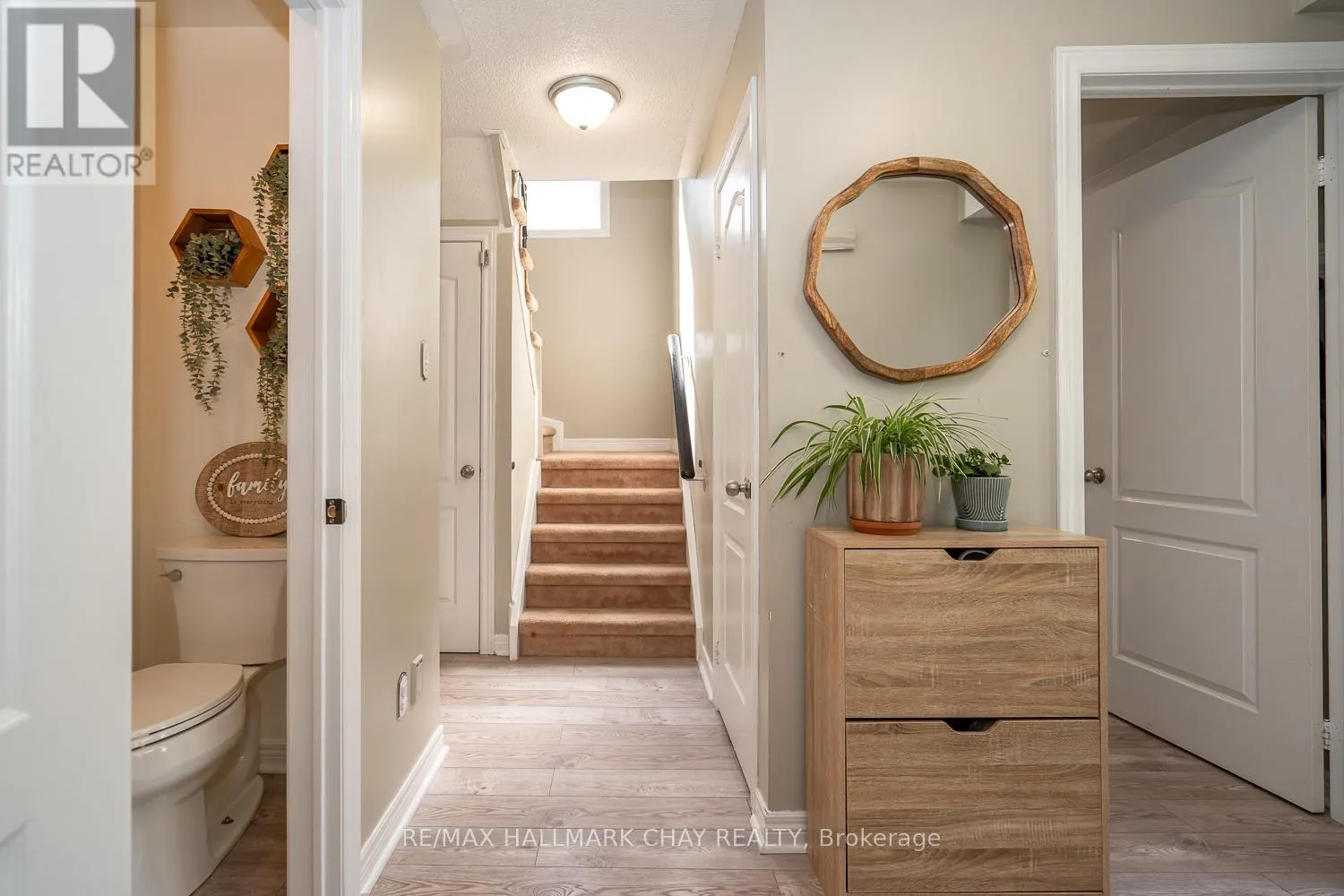 95 BANTING DRIVE