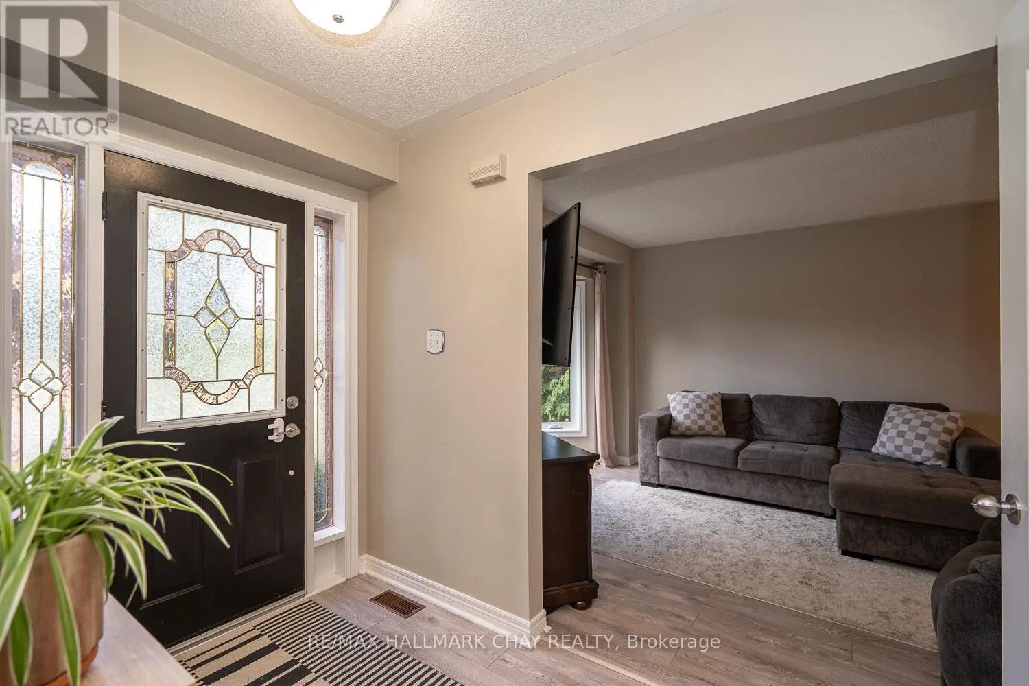 95 BANTING DRIVE