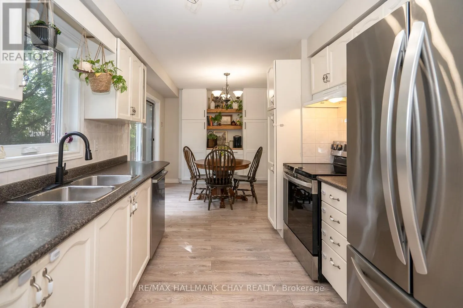 95 BANTING DRIVE