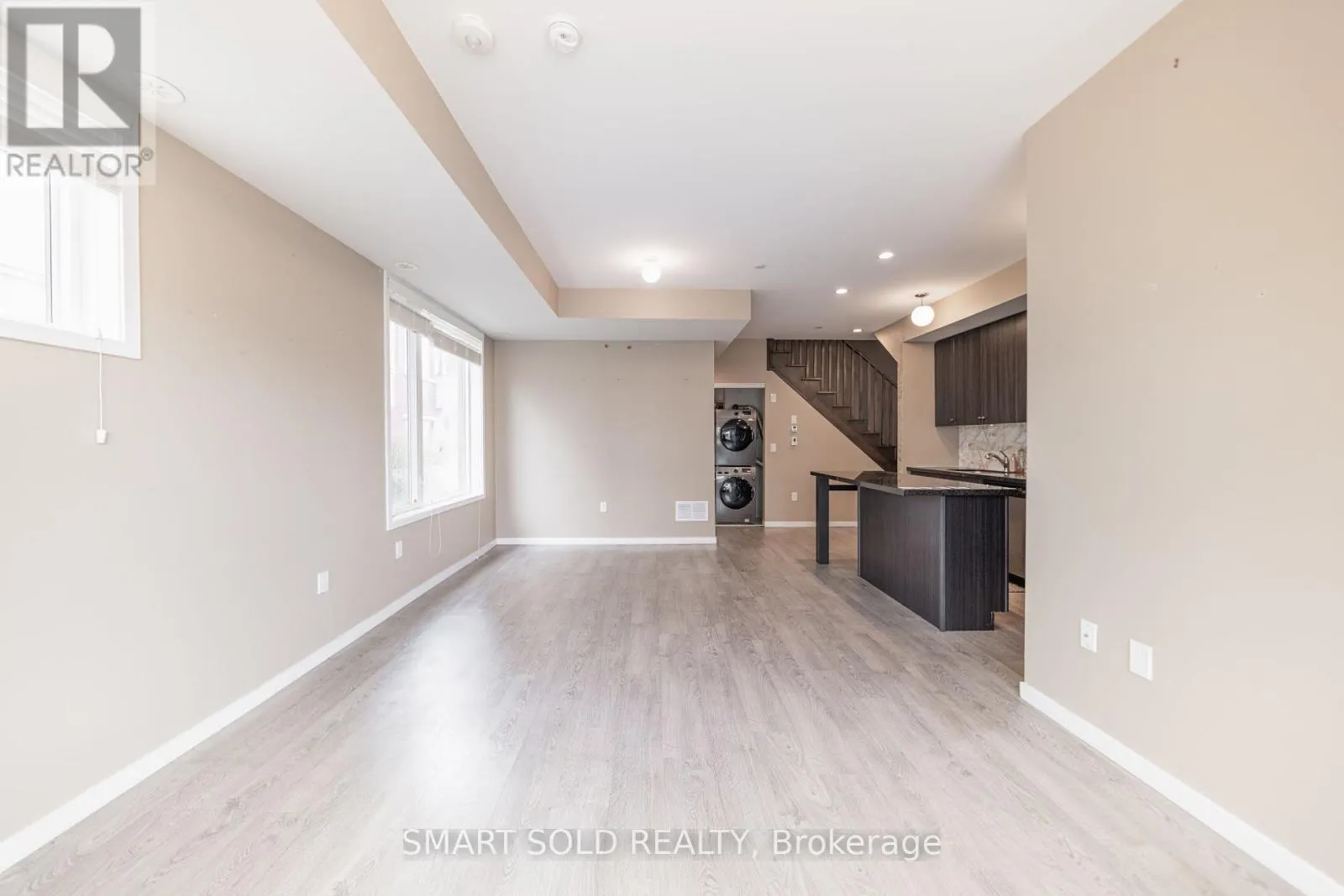 107 - 600 ALEX GARDNER CIRCLE