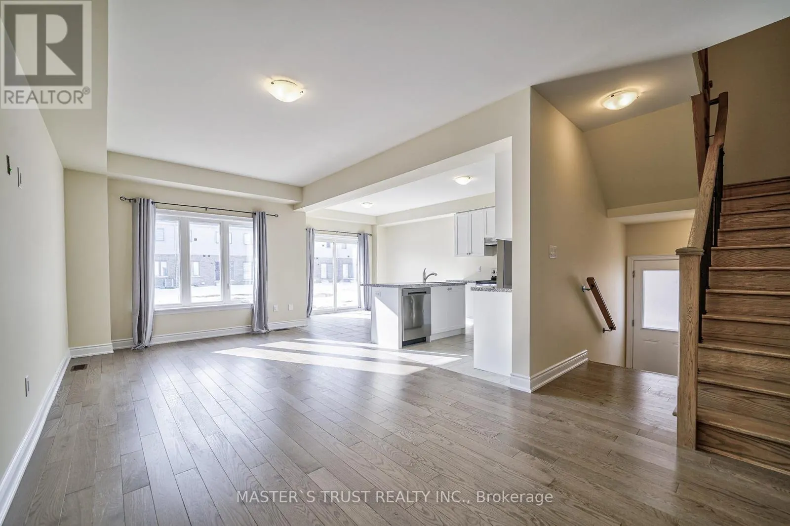 126 LORNE THOMAS PLACE