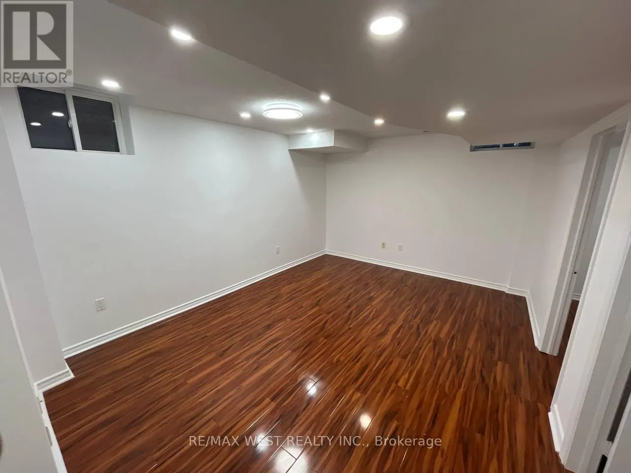 LOWER - 157 HOLLYWOOD HILL CIRCLE