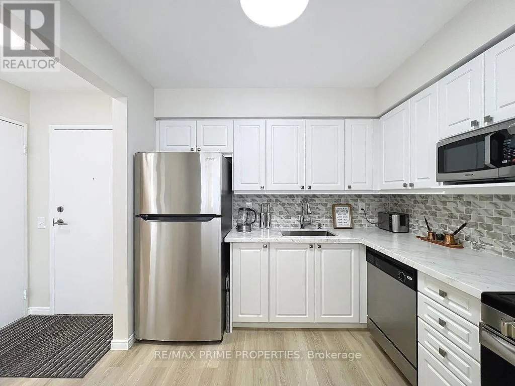 608 - 91 TOWNSGATE DRIVE