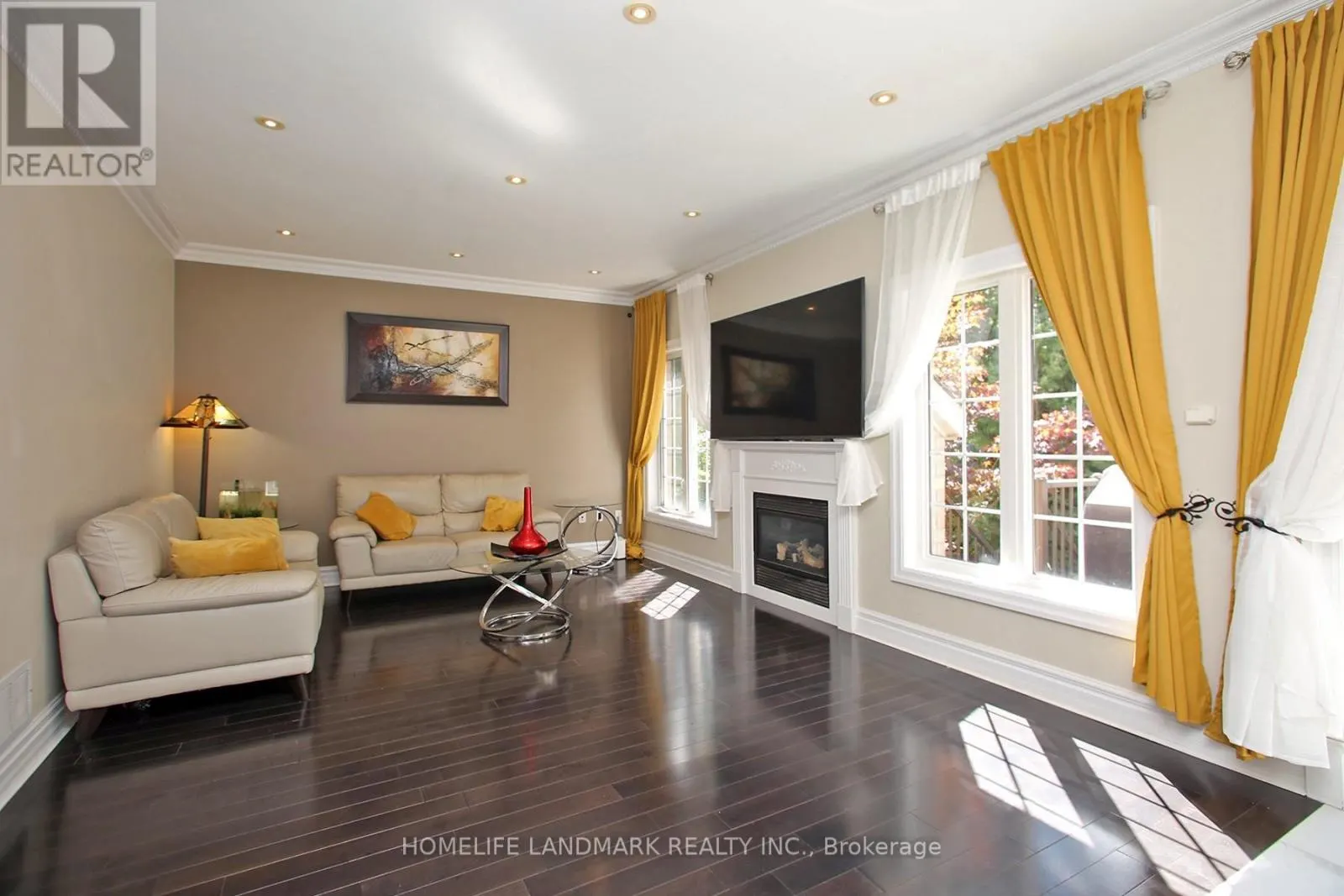 44 SKYWOOD DRIVE