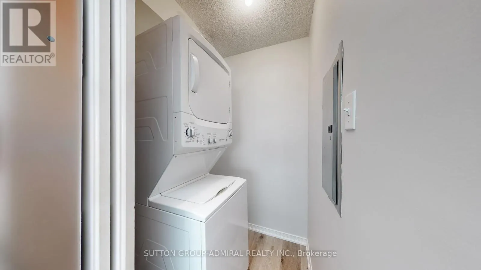 410 - 175 CEDAR AVENUE