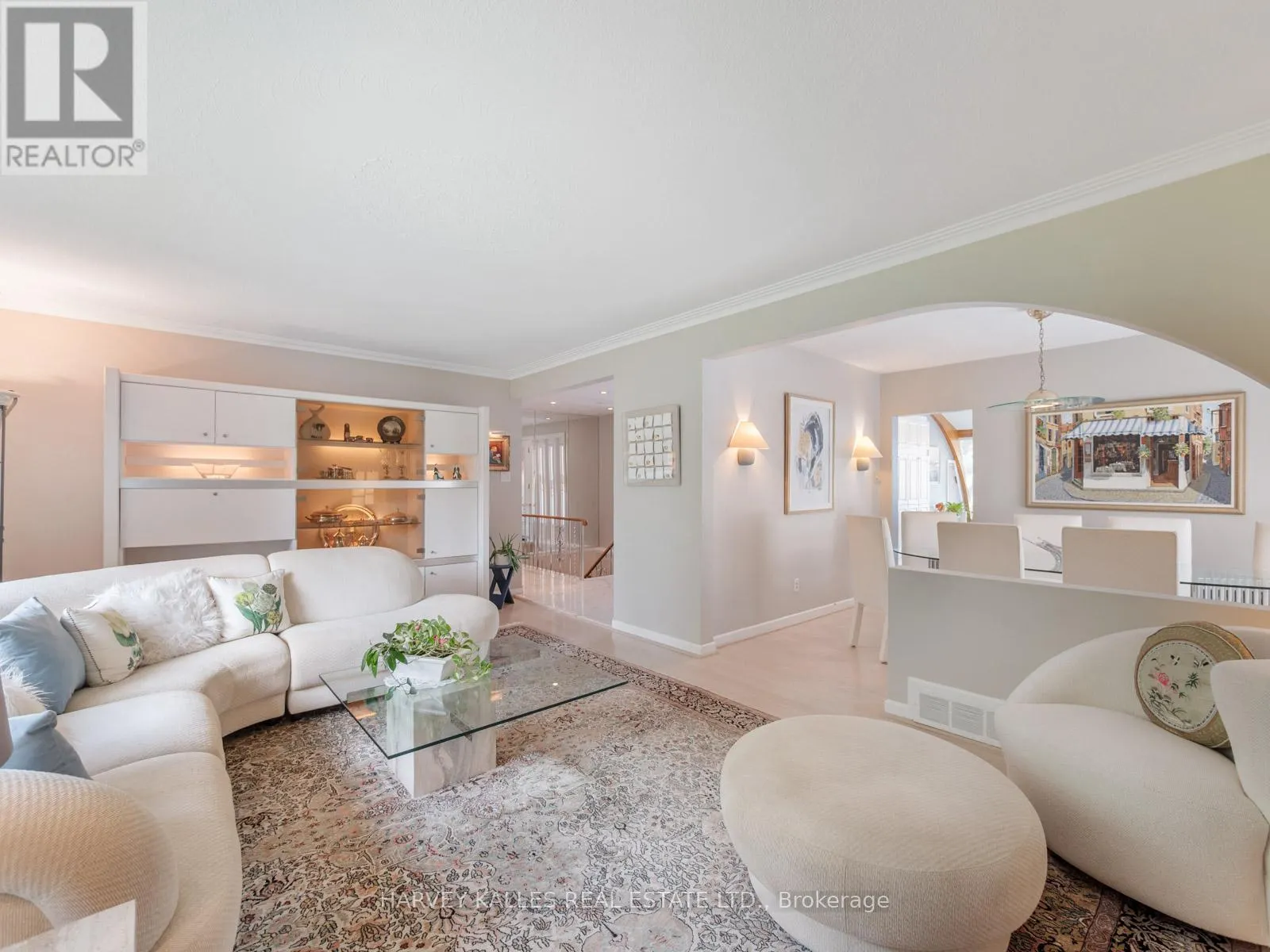 24 DELAIR CRESCENT