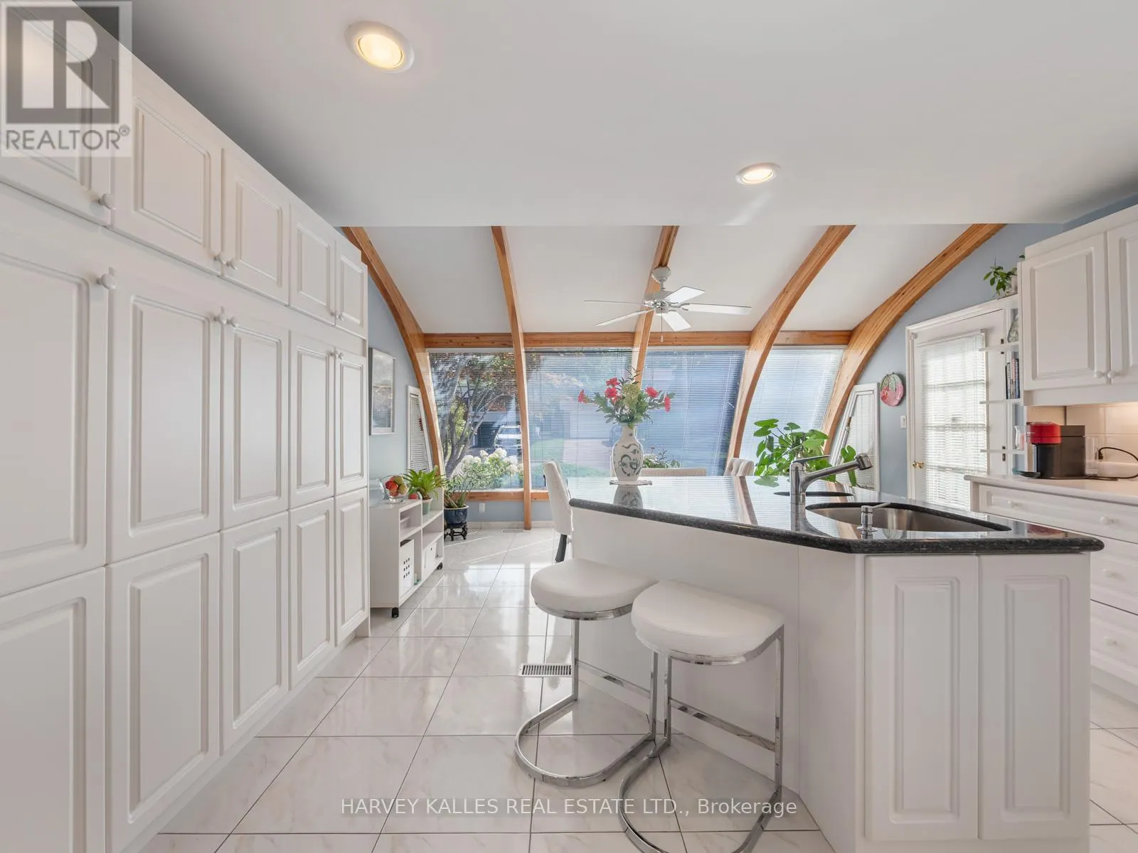 24 DELAIR CRESCENT