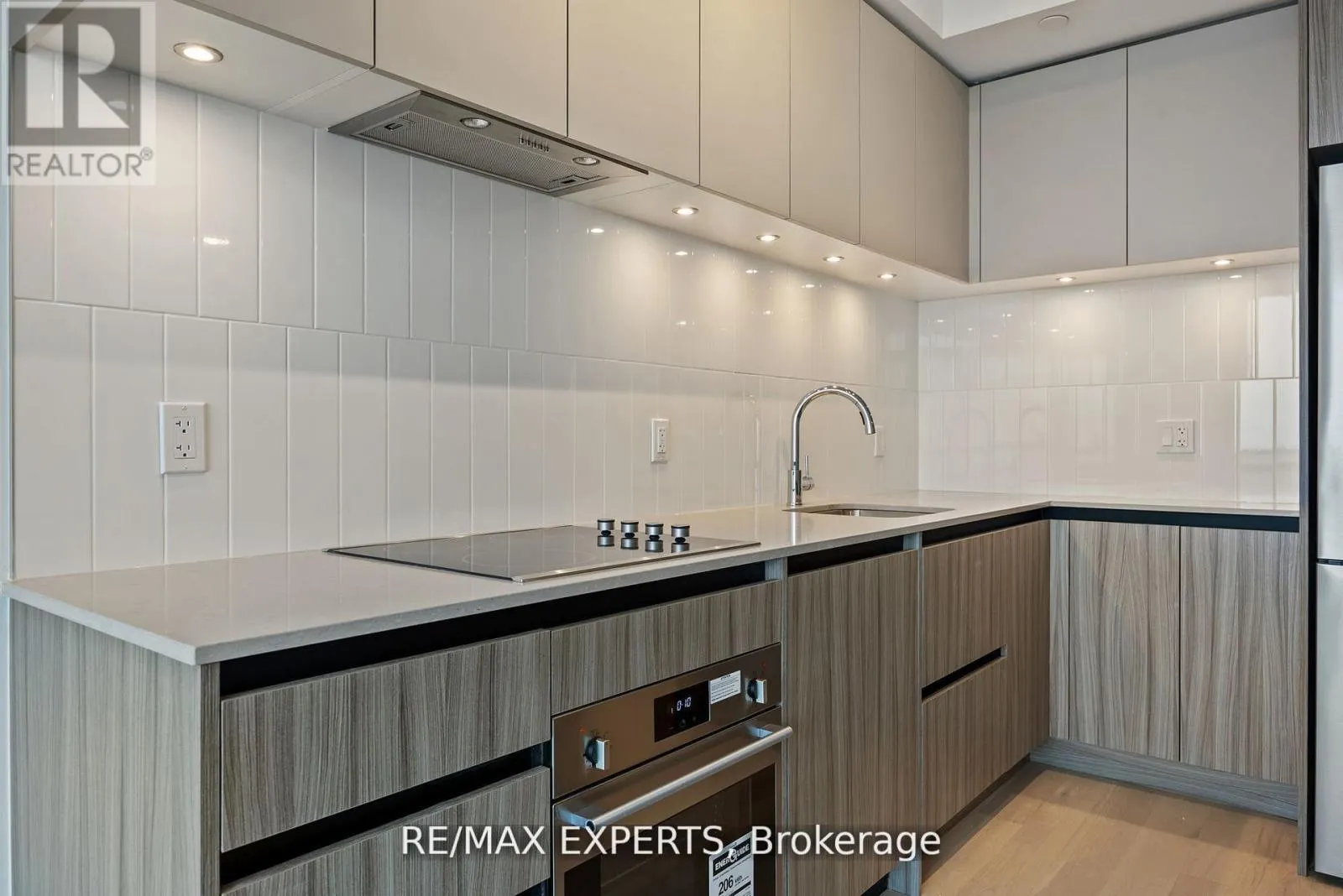 1425A - 7950 BATHURST STREET