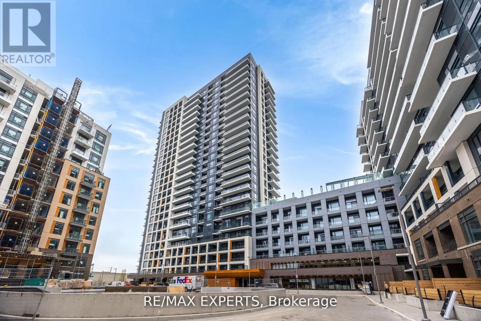 1425A - 7950 BATHURST STREET