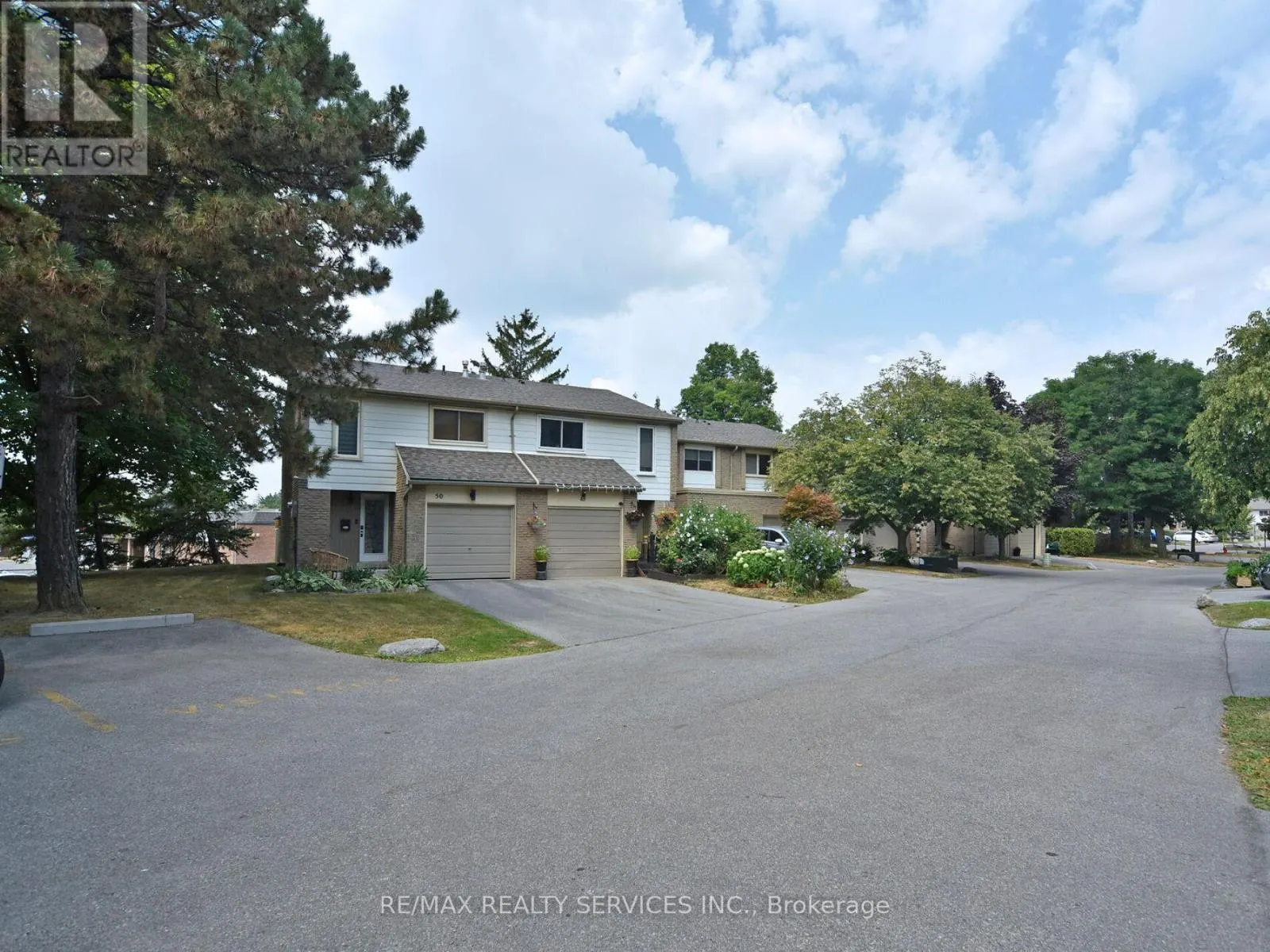 80 - 46 LINDISFARNE WAY E
