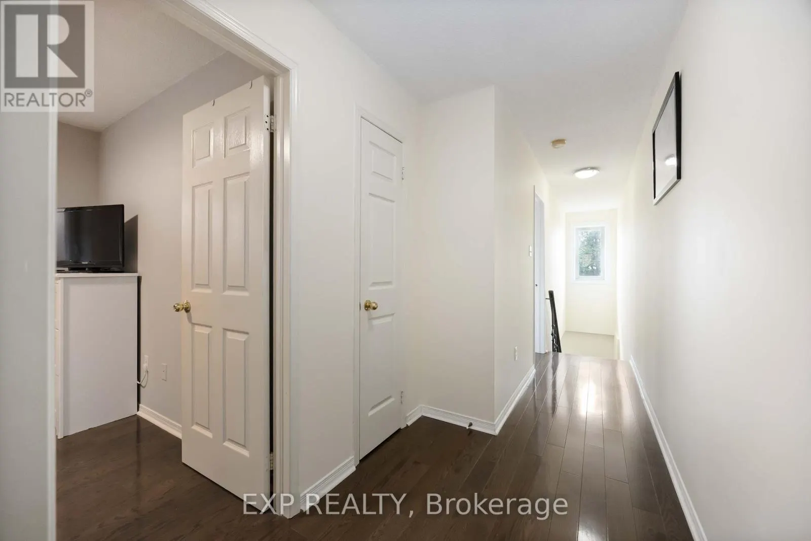123 SASSAFRAS CIRCLE