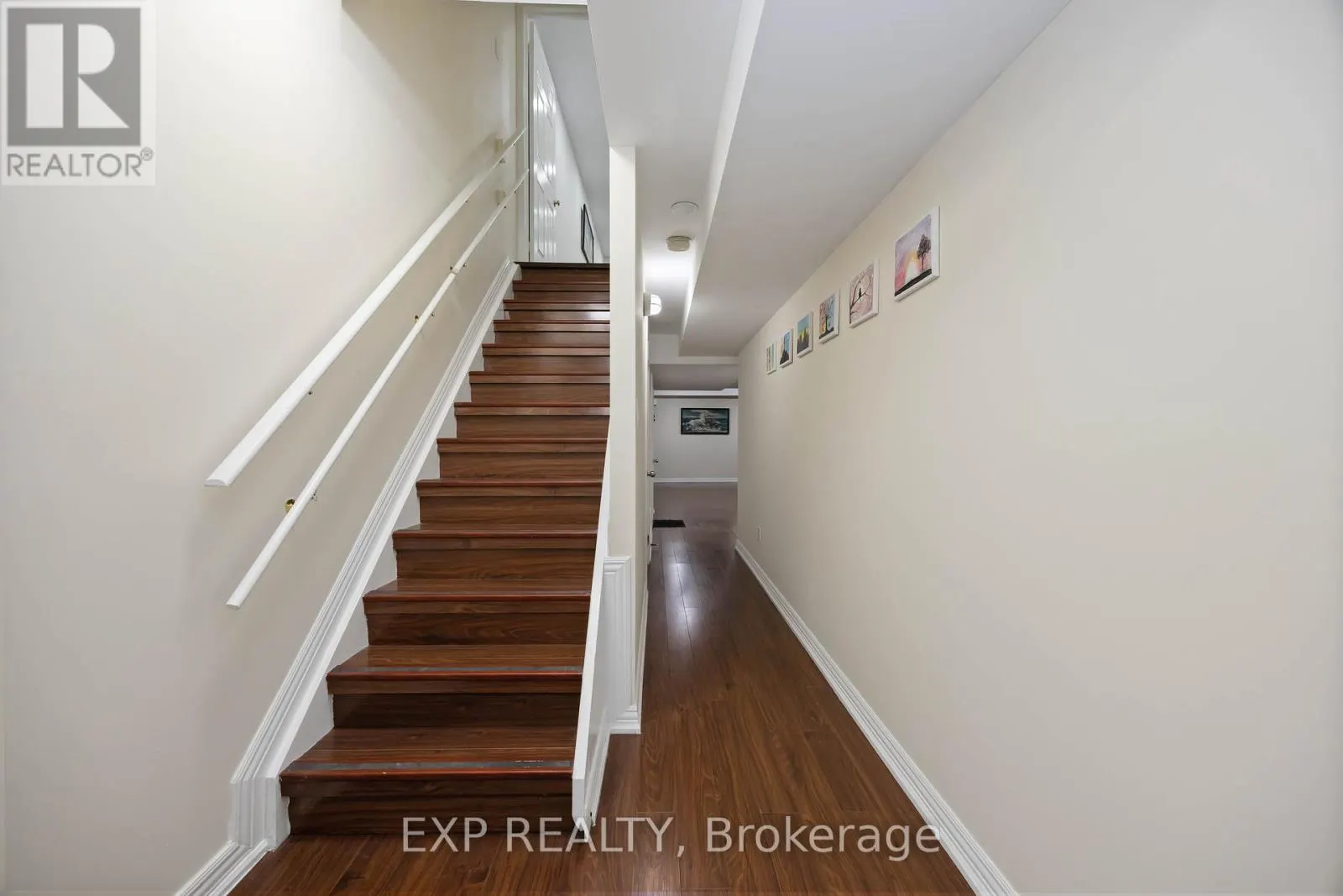 123 SASSAFRAS CIRCLE