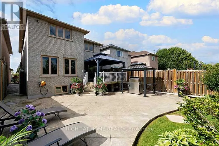 166 ROYALPARK WAY