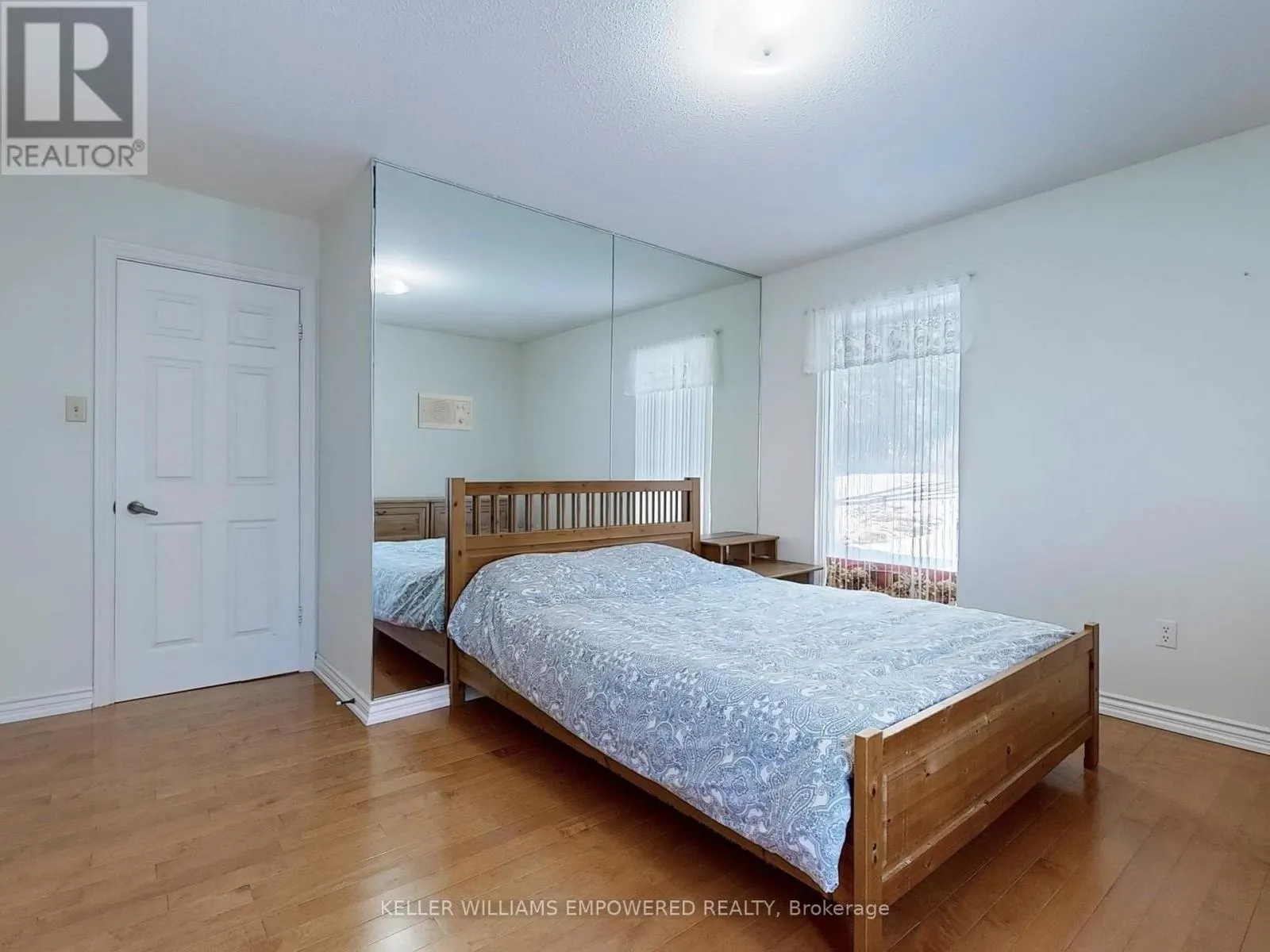 315 WOODLAND ACRES CRESCENT