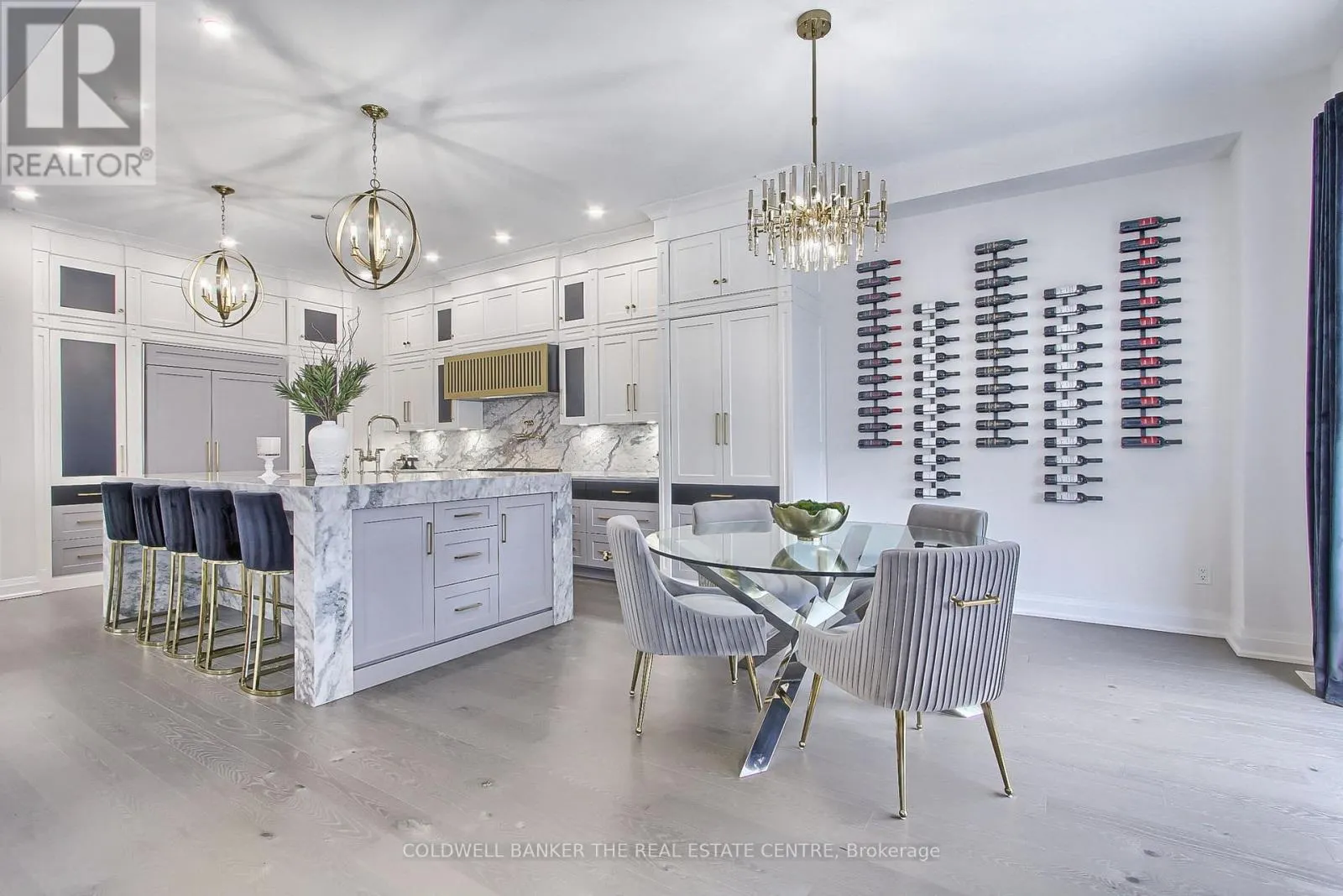 92 MAPLE FIELDS CIRCLE