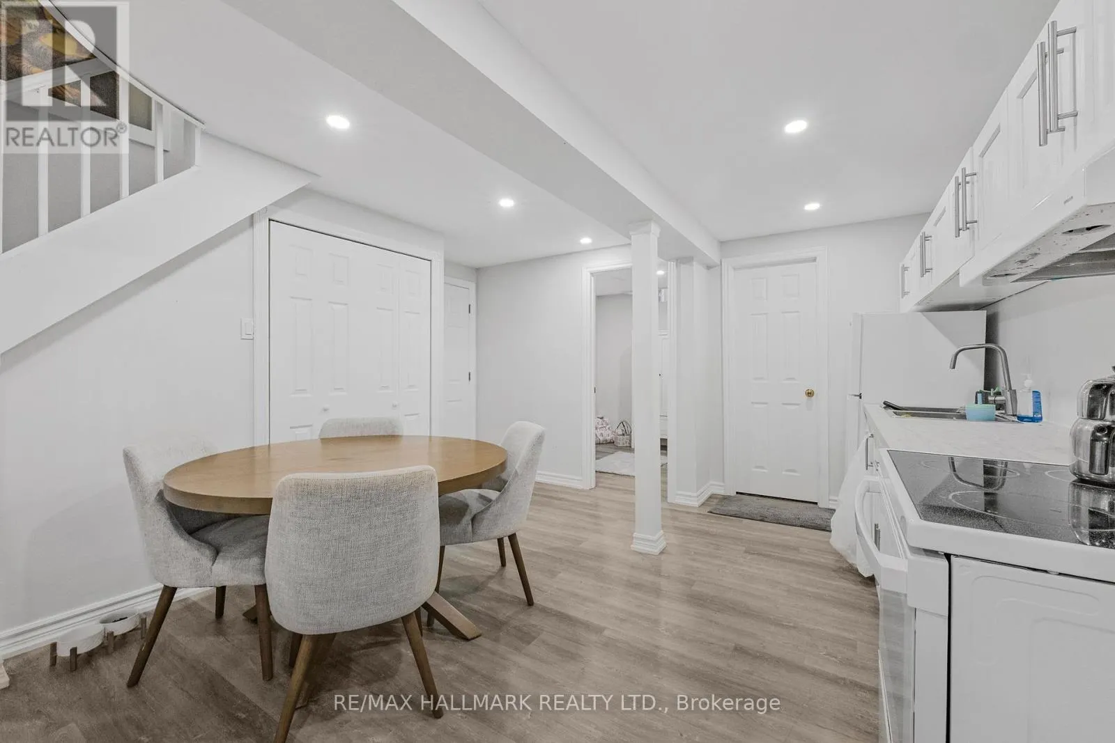 133 HEATHWOOD HEIGHTS DRIVE