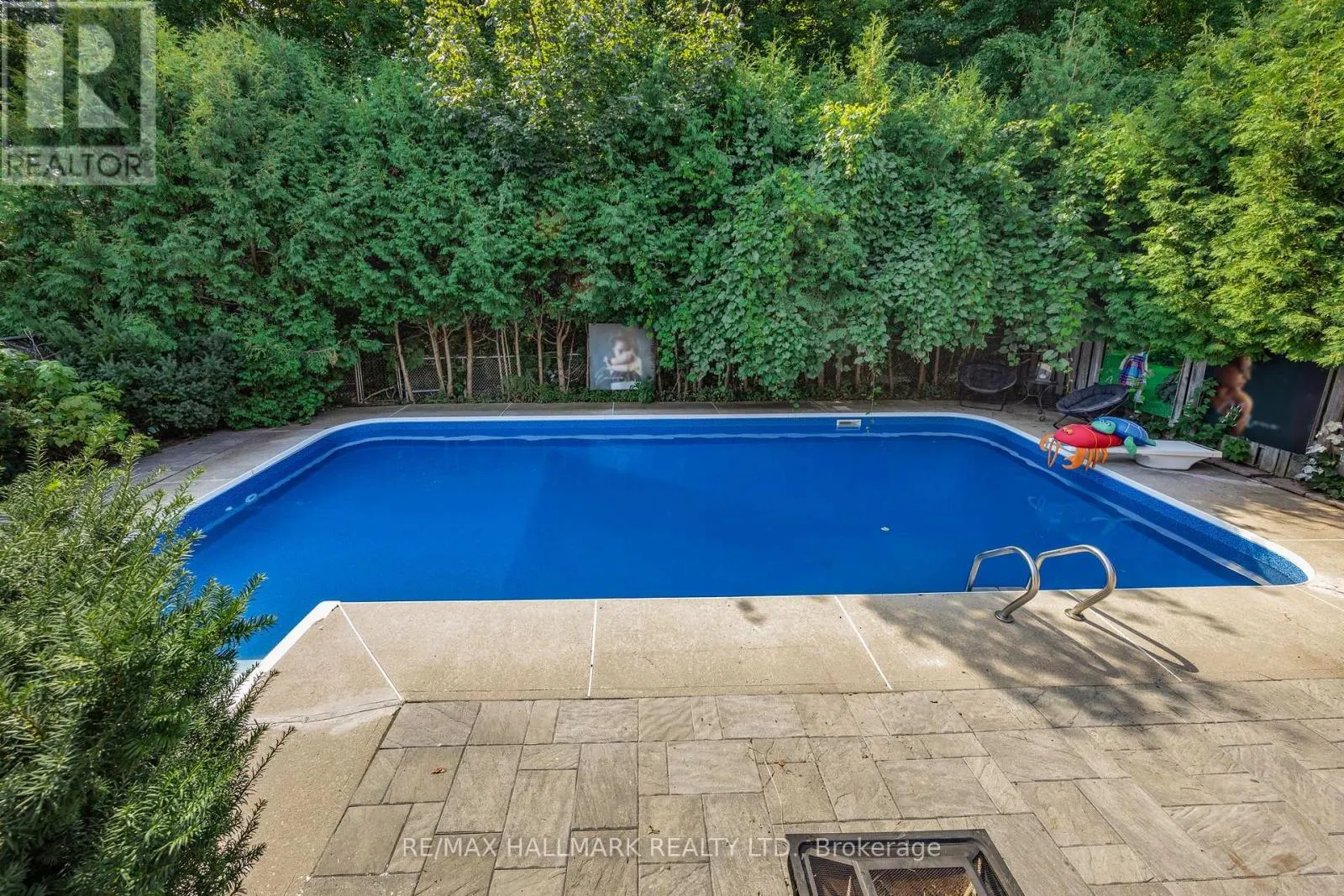 133 HEATHWOOD HEIGHTS DRIVE