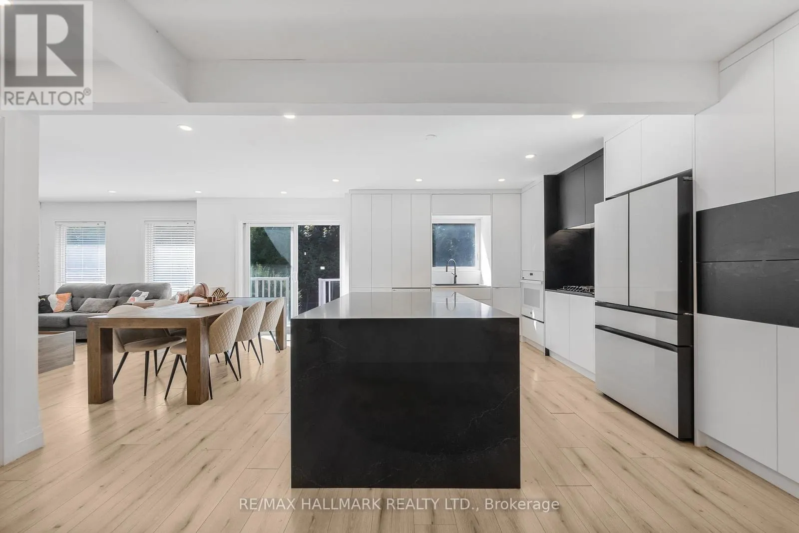 133 HEATHWOOD HEIGHTS DRIVE