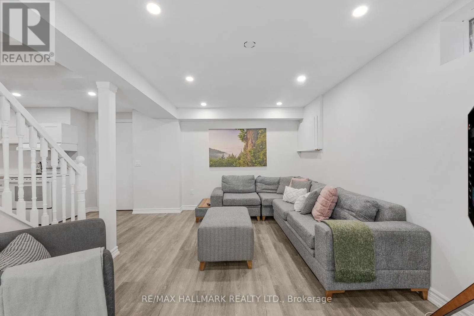 133 HEATHWOOD HEIGHTS DRIVE