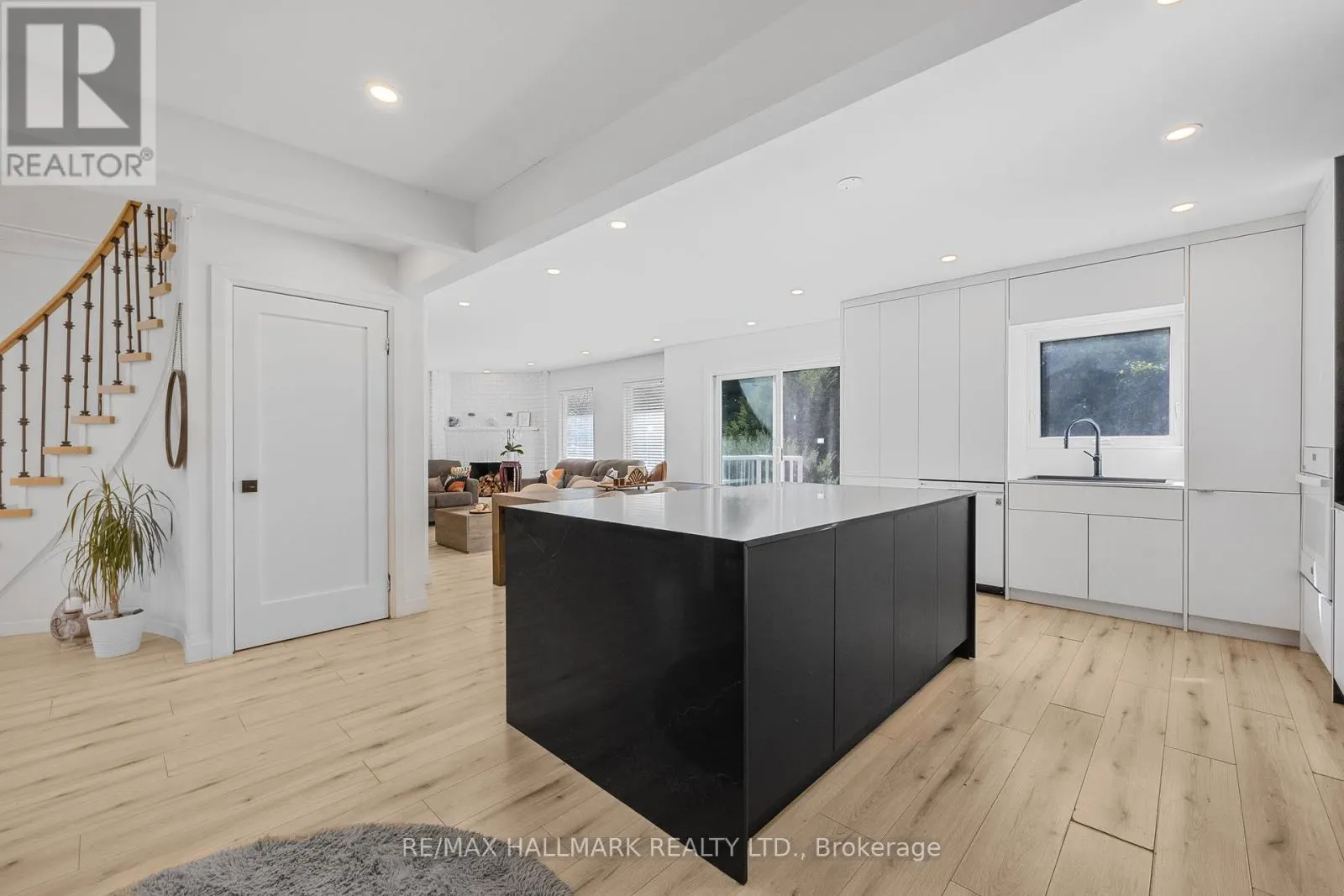 133 HEATHWOOD HEIGHTS DRIVE