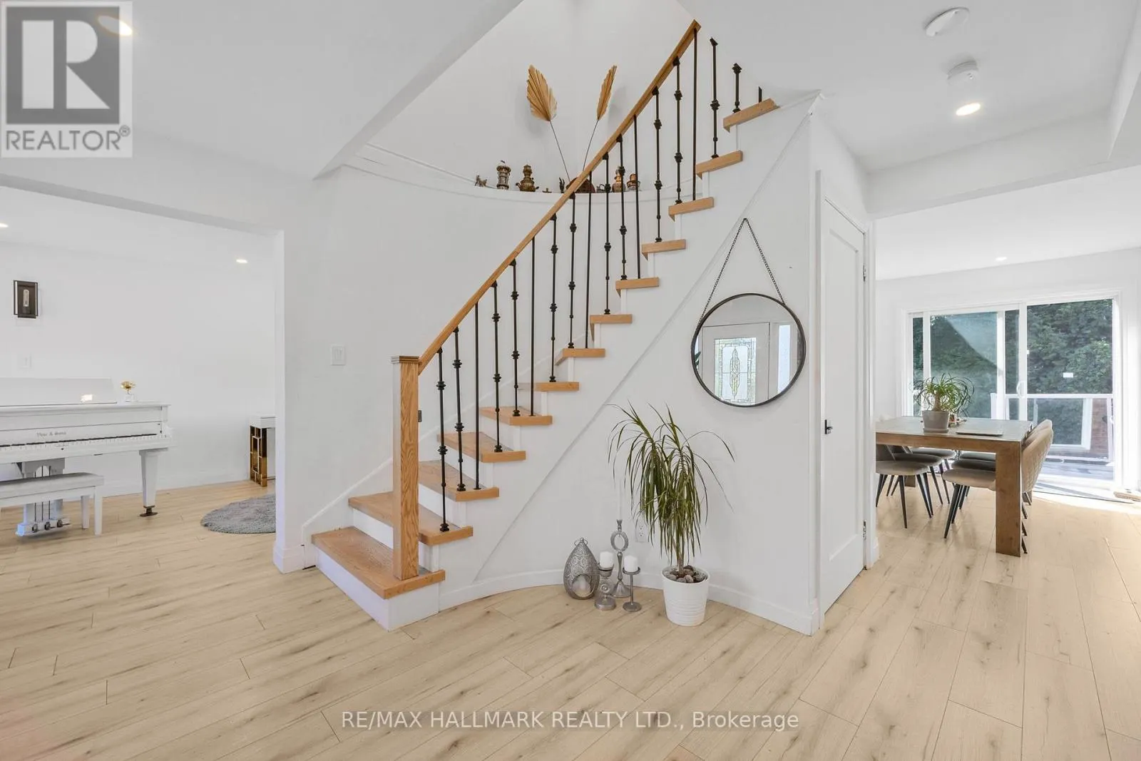 133 HEATHWOOD HEIGHTS DRIVE